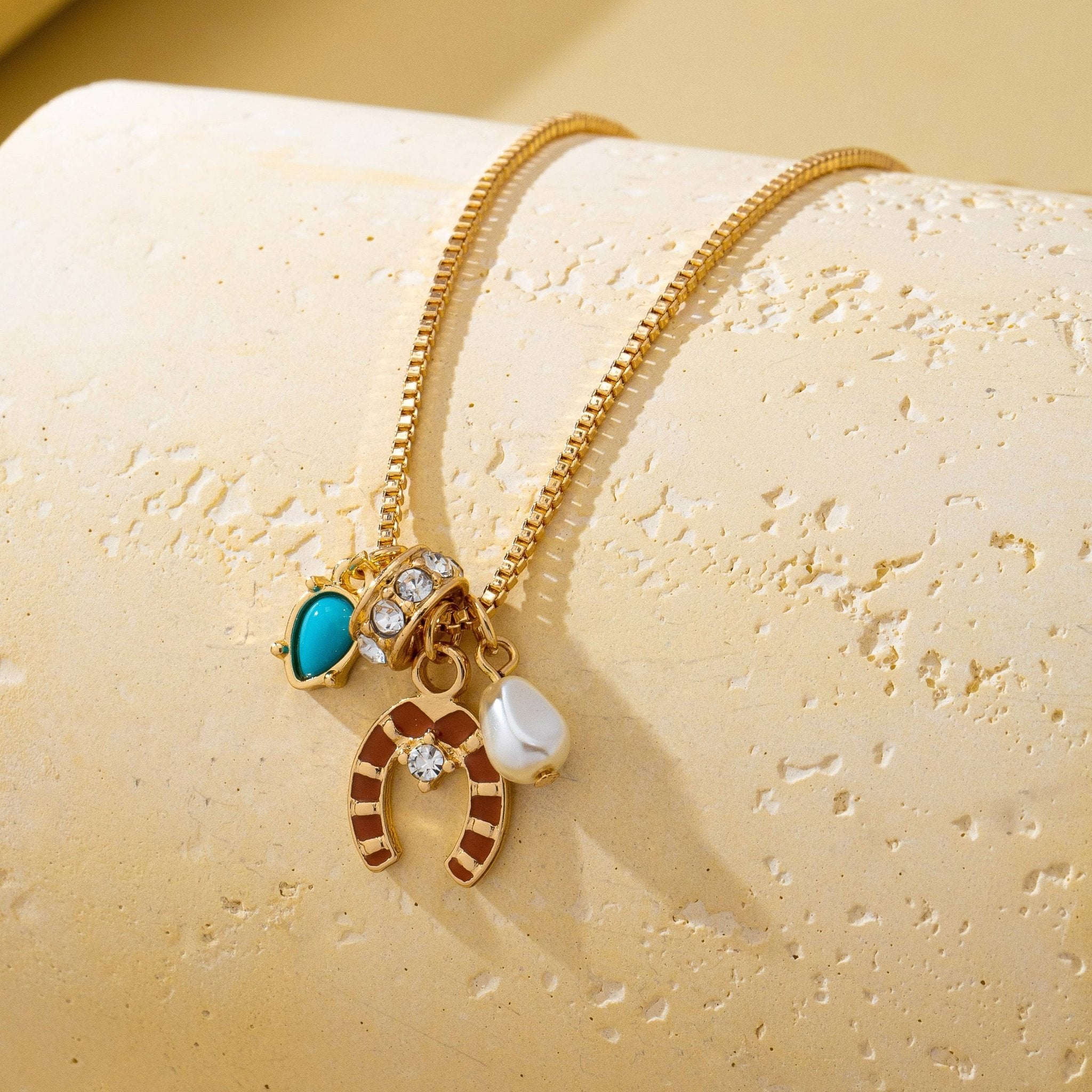 Miranda Southwest Horseshoe & Turquoise Charm Necklace - Wild Dandelion BoutiqueMiranda Southwest Horseshoe & Turquoise Charm NecklaceWild Dandelion Boutique