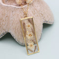 Collar de barra con diseño floral de pradera blanca